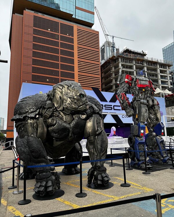 SXSW 2023 Rise Of The Beasts Optimus Prime & Primal Porsche Booth Image  (5 of 6)